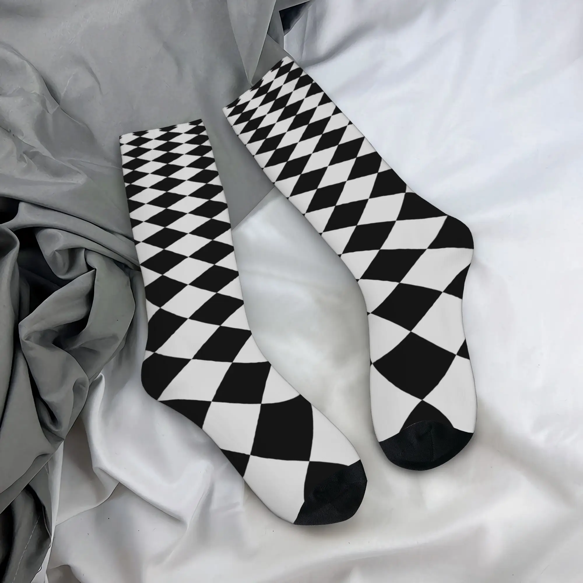 Unisex Diamond Rhombus Checkered Texture 3D Print Socks Warm Fashion Geometric Socks Harajuku Product Middle Tube Socks