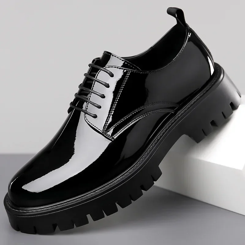

2025 New Style Youth Round Toe British Style Low Heeled Lace Up Casual Daily Workwear Leather Shoes for Men