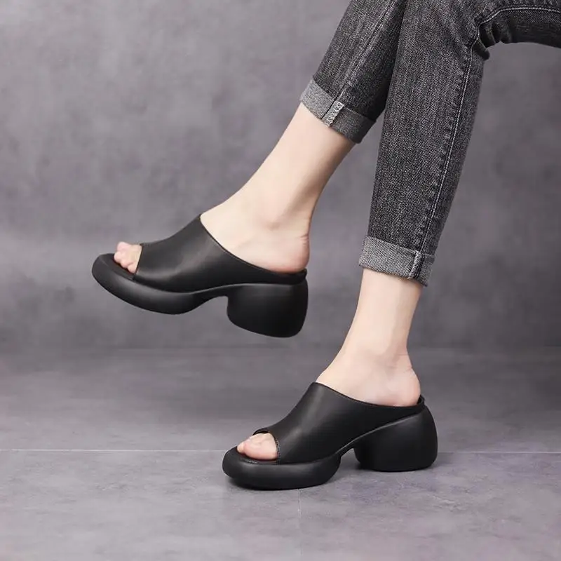 2024 Summer New External Wearing Women\'s Slippers Round Head Solid Color Waterproof Platform Simple Single Shoes for Women