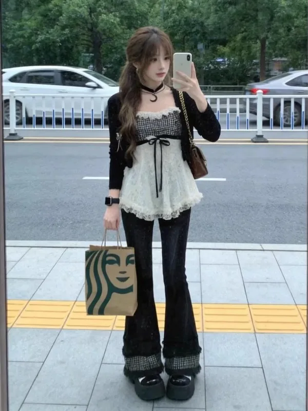 

plus Size Women's Fashion Set with Lace Crop Top And Plaid Skirt Slimming Design Korean Style Summer Outfit for Women