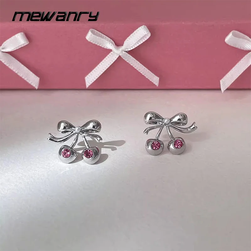 Mewanry-女性のための蝶ネクタイとジルコンのイヤリング,ロマンチックなデザインのイヤリング