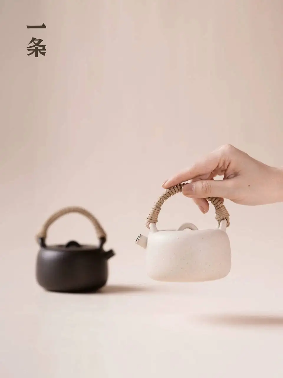 A New Style [Little Apple] Original Mineral Purple Clay Teapot, Handmade