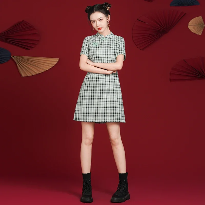 فستان نسائي صيفي بأكمام قصيرة من شيونغسام أنيق منقوش من تشيباو لحفلات الزفاف على الطراز الصيني