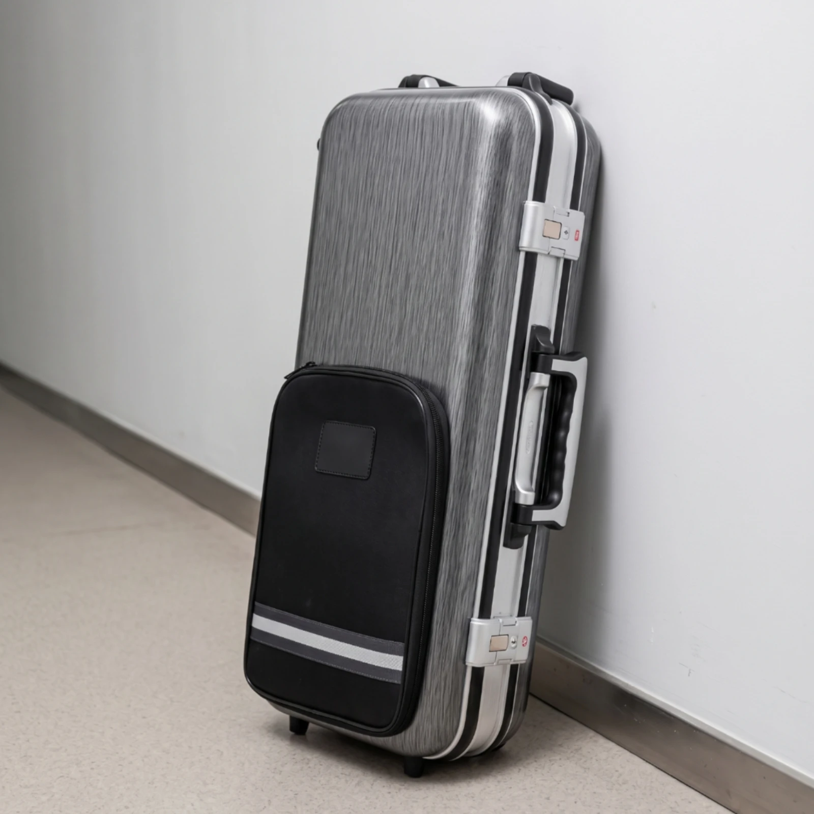 Hard-Shell Saxophone Case Long-Lasting Saxophone Case with Backpack Straps Impact-Resistant Reinforced for Musicians, Gigs