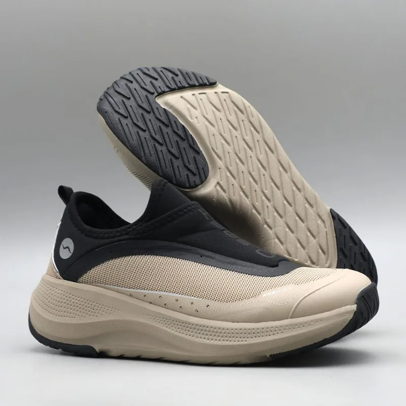 

2025 Hot Running Shoes For Men Women Walking Jogging Shoes Unisex Light Weight Sock Sneakers Slip-on Sport Shoe Couples