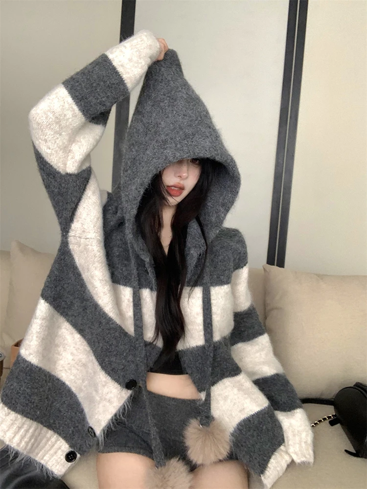 

Винтажный полосатый кардиган с капюшоном, женский свободный свитер с длинными рукавами и пуговицами на шнуровке, лоскутный комок волос, ленивый ветер, повседневные топы в стиле ретро