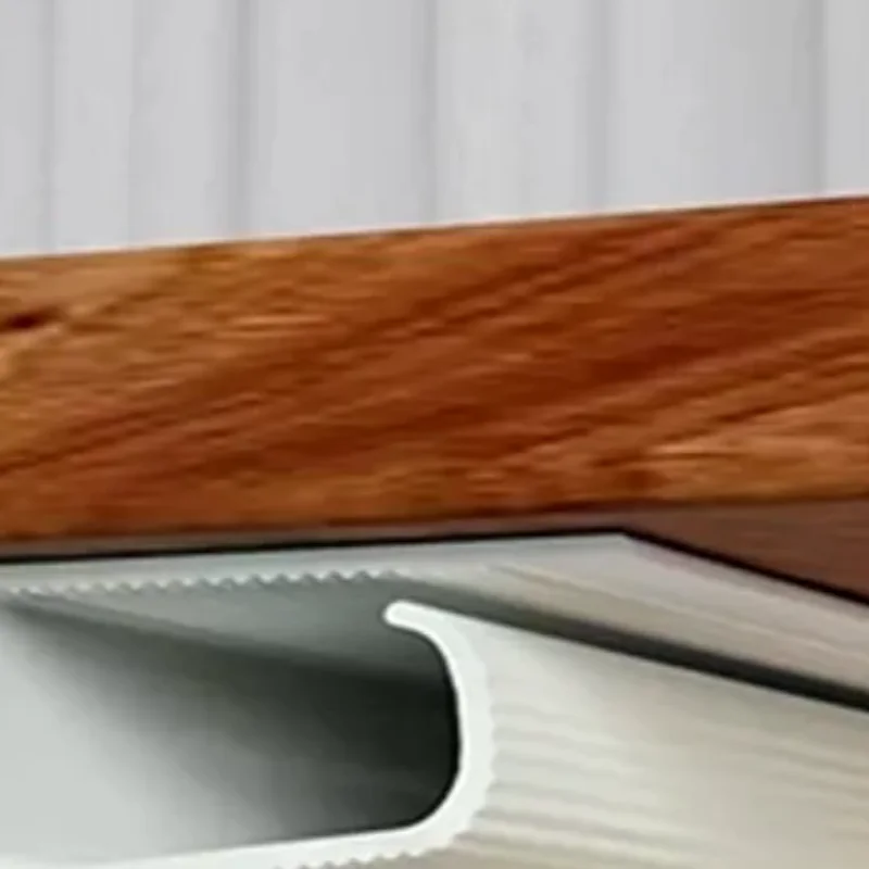 Organizer per cavi da scrivania a canale Accessori per la gestione dei cavi Protezione per cavi bianca Nessuna perforazione sotto il vassoio di gestione della scrivania