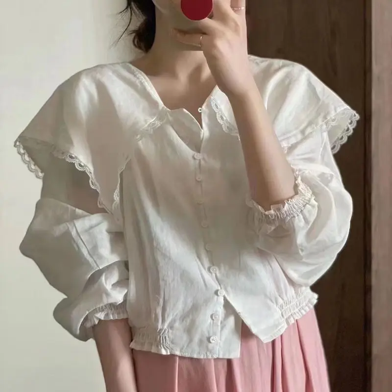 Delicate Lace Splicing Doll Collar Long-sleeved Sunscreen Shirt Women's Summer New Breasted Top