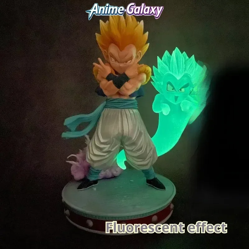 

НОВАЯ Фигурка Dragon Ball: Готенкс Супер Сайян 3, светящаяся в темноте, ПВХ-модель, настольное украшение, коллекционная аниме-фигурка