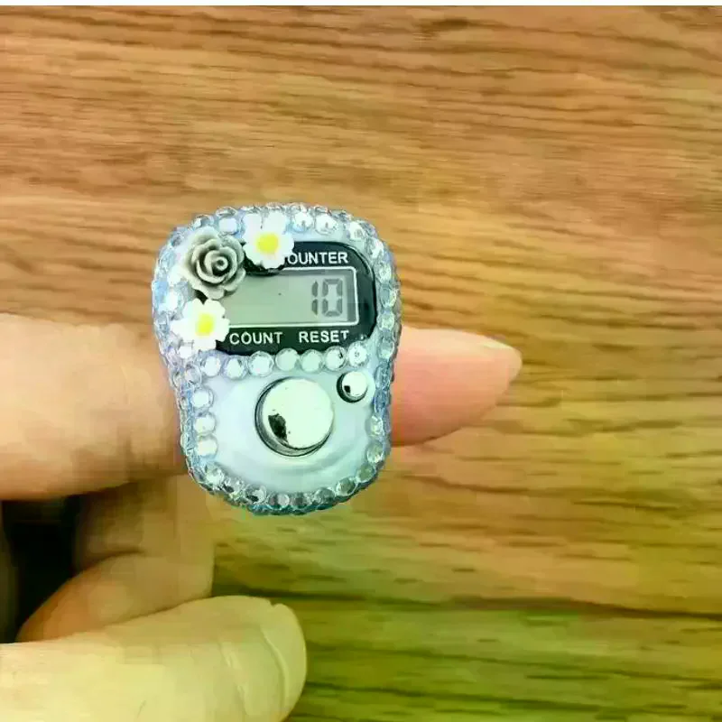 Mini Digital Finger Tally LCD Counter Reset With Flowers For Prayer Knitting Sport Counting
