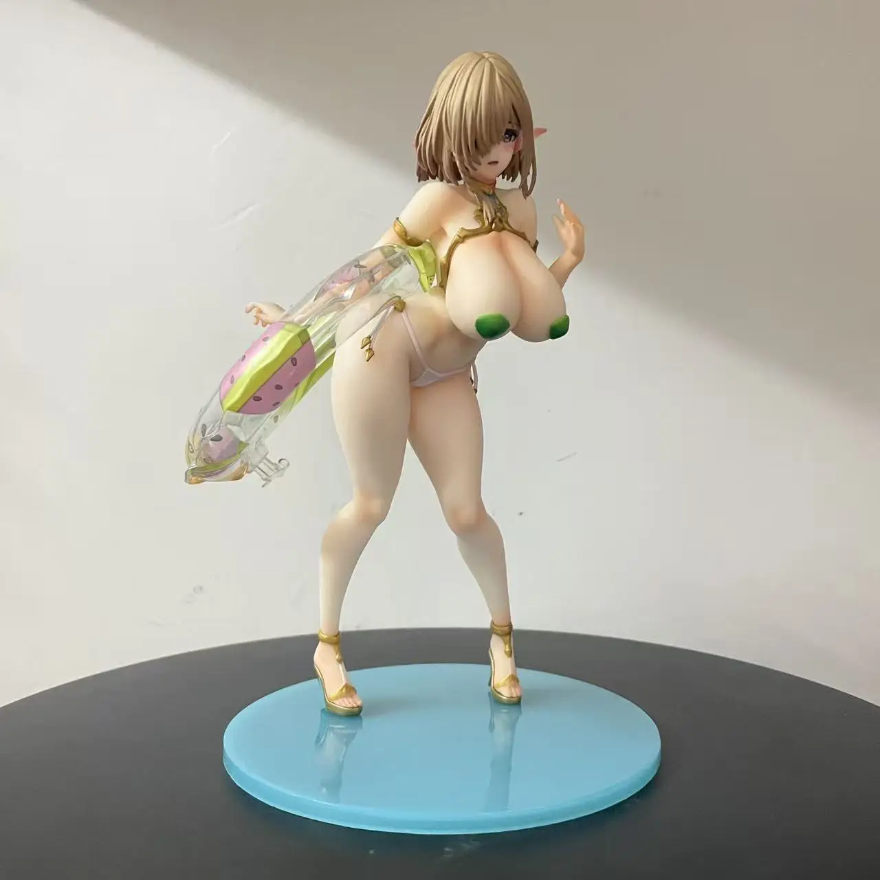 エルフ村第五村人ククルフィギュアアニメガールフィギュアPVCフィギュアモデルコレクション人形デスクトップ装飾品像おもちゃギフト