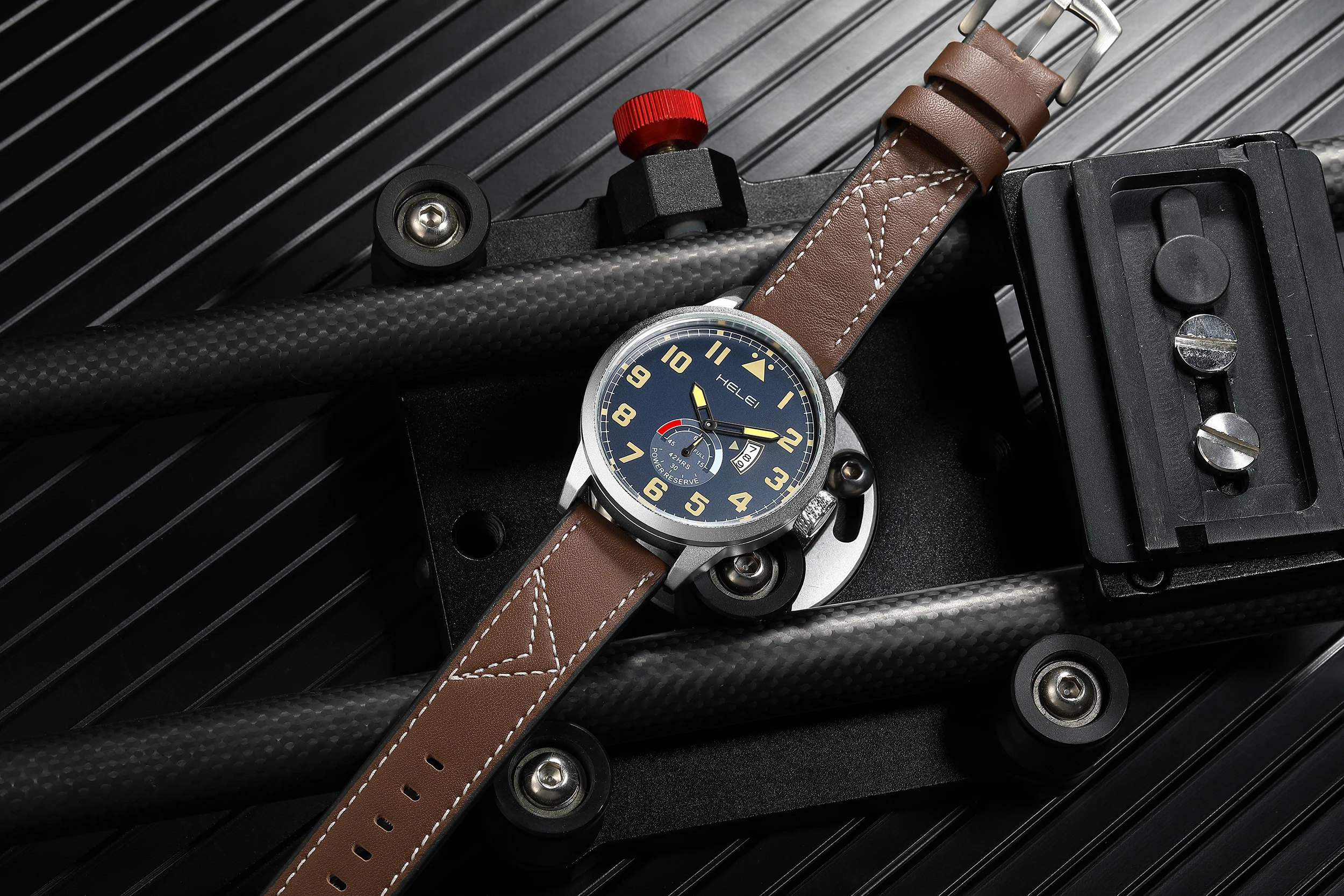 ساعة يد بسوار من الجلد الطبيعي للرجال ، ساعة كوارتز رياضية غير رسمية ، تاريخ ، موضة جديدة