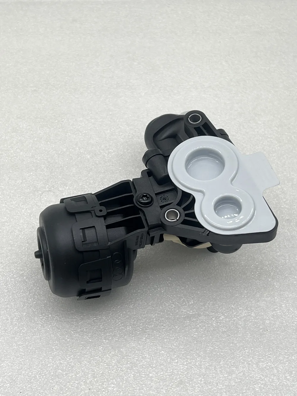 ضمان لمدة عامين صمام التحكم OEM الأصلي 059121737AR لصمام تنظيم AUDI A4 Avant S4 quattro VW Amarok 059-121-737-AR