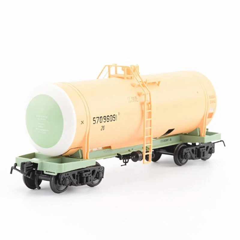 

1:87 Scale Plastic Model Soviet Railway Tank Wagon 15-C863 Petrol Lubricating Oil Static Display Collectible Gifts Souvenir