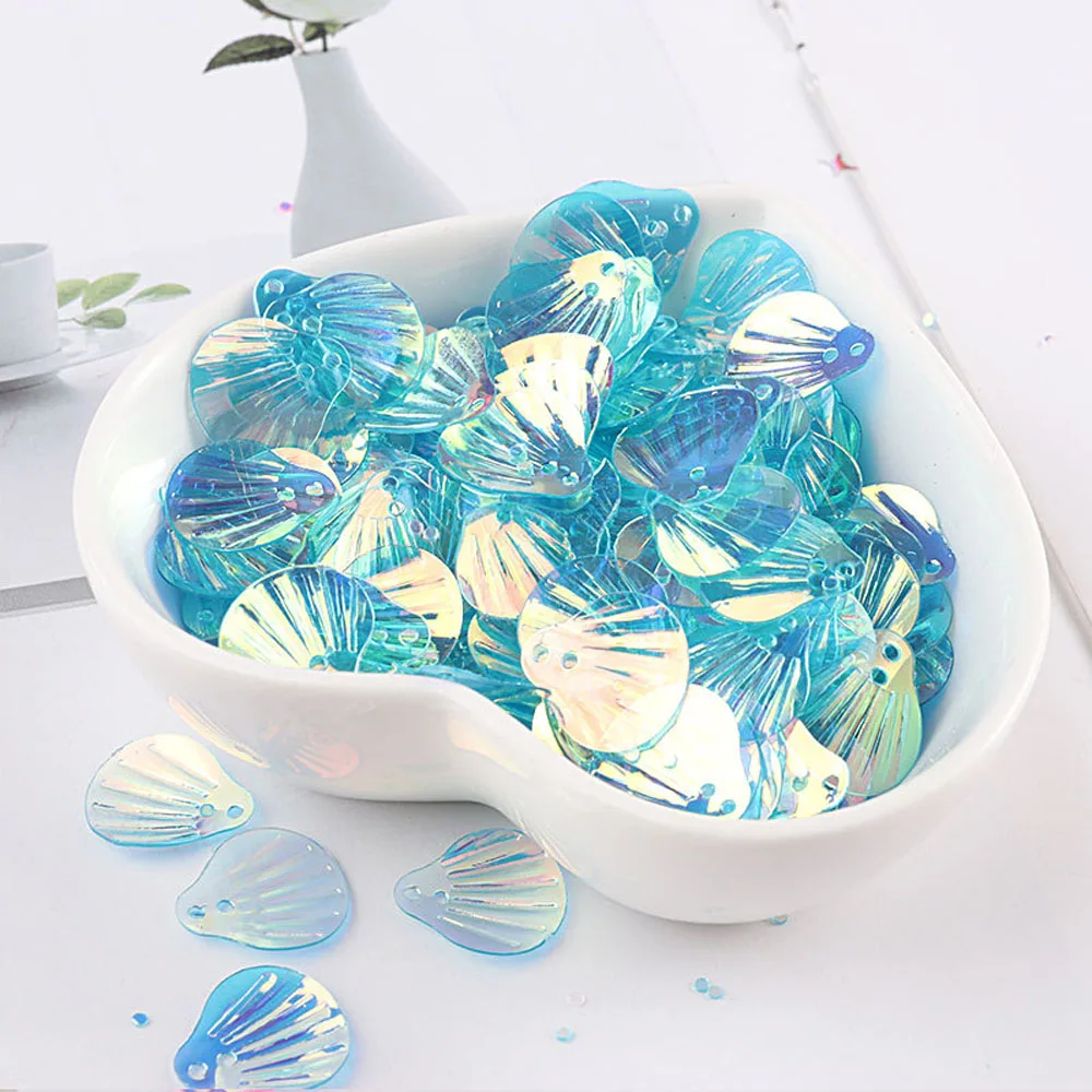 

Fish scales Eye accessories Flash Mermaid Flake Eye corner stickers Face Shinny Gel Pigment Shell sequins Eye Makeup Sequins
