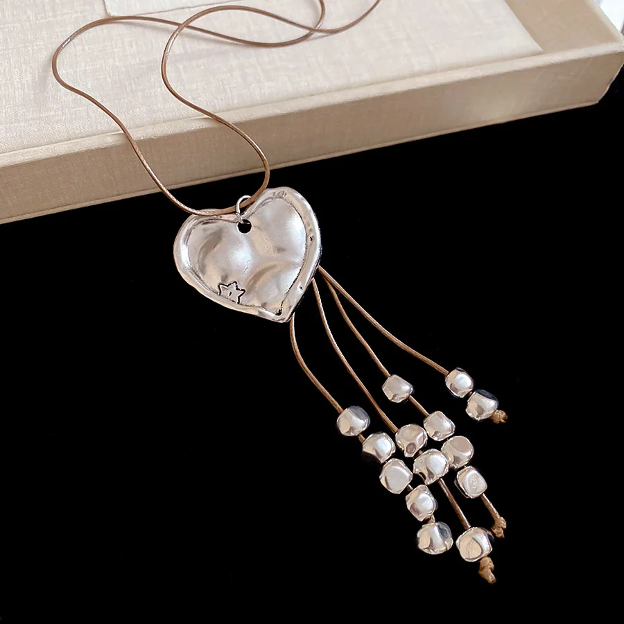 التجاعيد القلب شرابة قلادة قلادة جديدة أزياء بسيطة تصميم فريد من نوعه سترة سلسلة المرأة مجوهرات هدية
