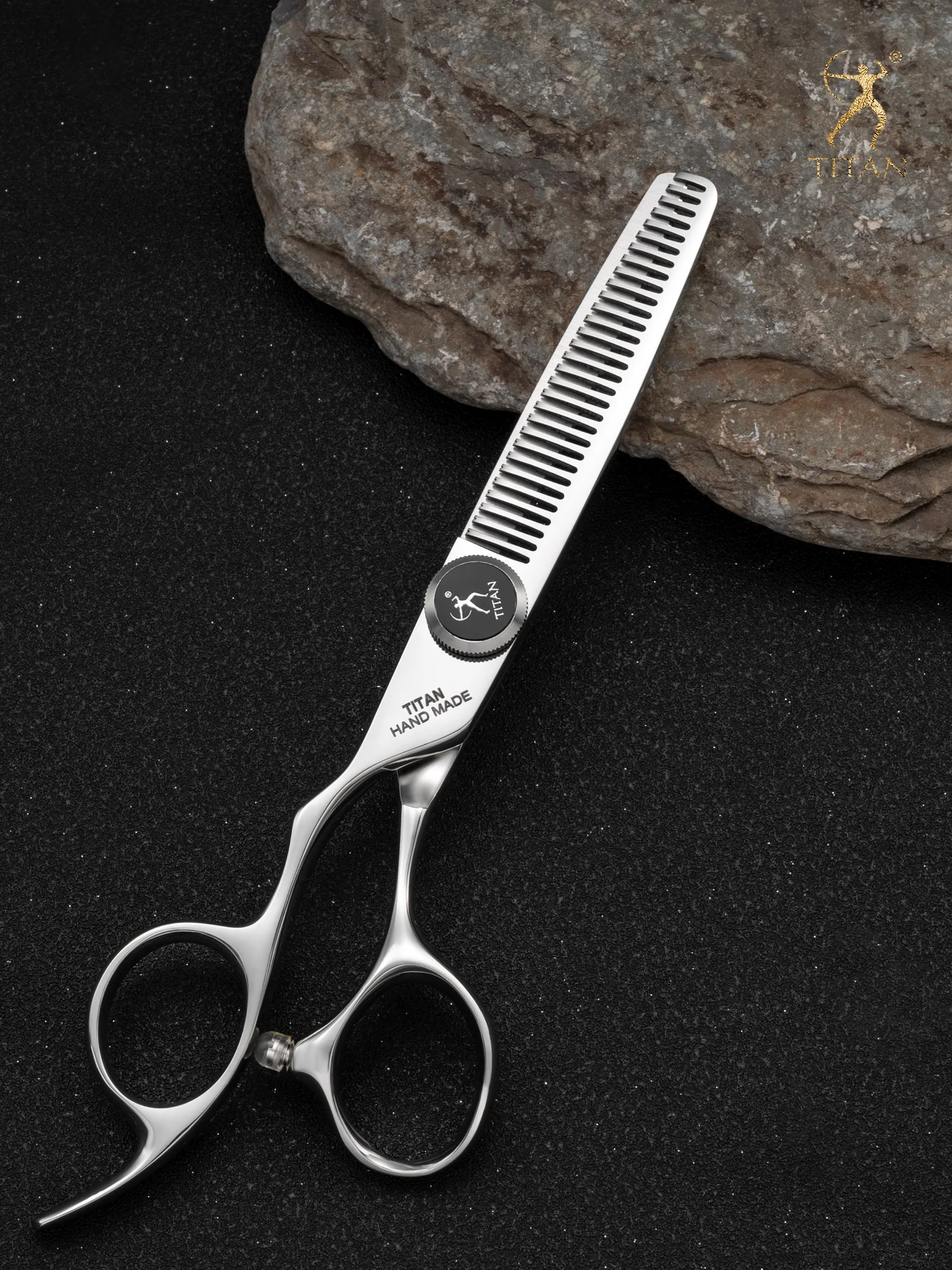 TITAN Professionelle Friseurschere mit Linkshandgriff Haarschere zum Ausdünnen und Schneiden – Detail 9