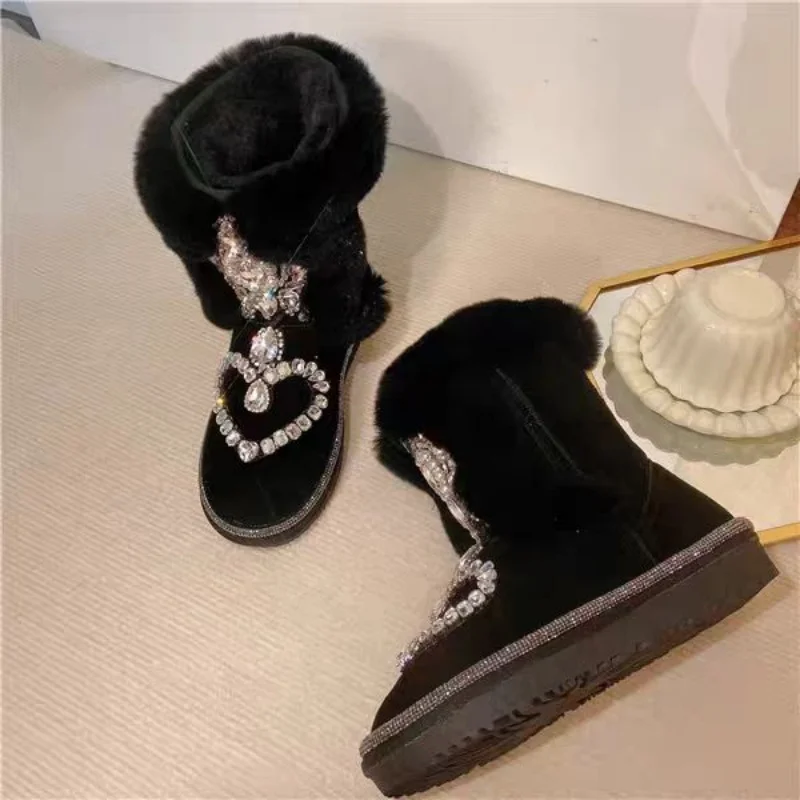 Luxurious diamond-encrusted thickened snow boots, large-sized round-toe thick-soled anti-slip women's cotton shoes 35-39