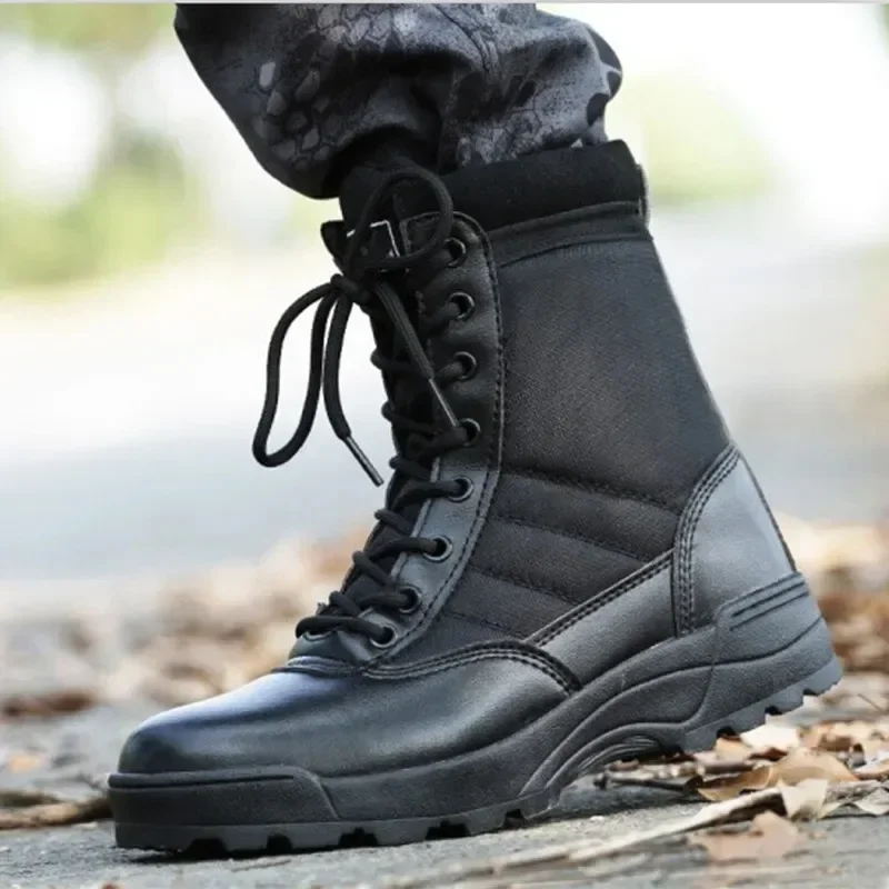 2025 New Fashion Men Leather Combat Boots Winter Outdoor Breathable Waterproof Desert Boots Plus Size Non Slip Shoes For Men