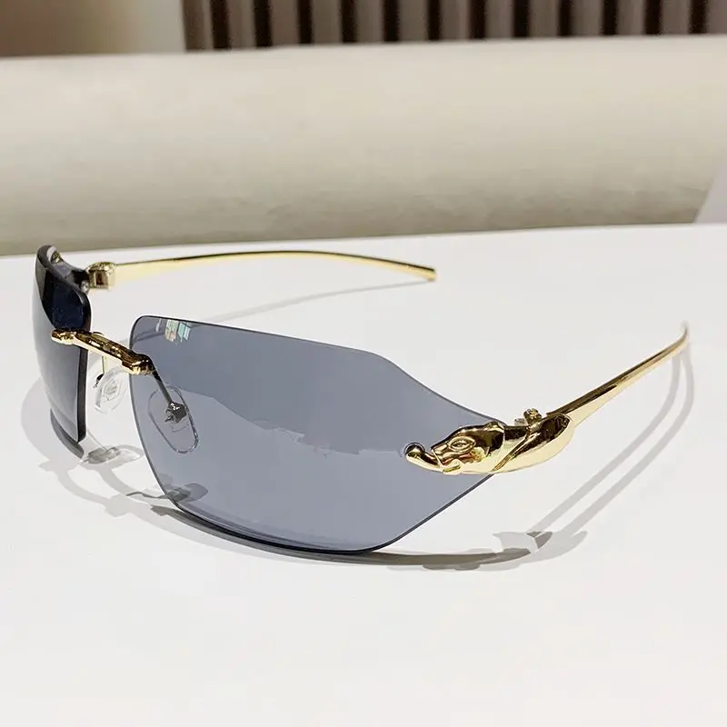 

New European and American Fashion Light Luxury Sunglasses Frameless Sunglasses Leopard Head Decorative Glasses for Women