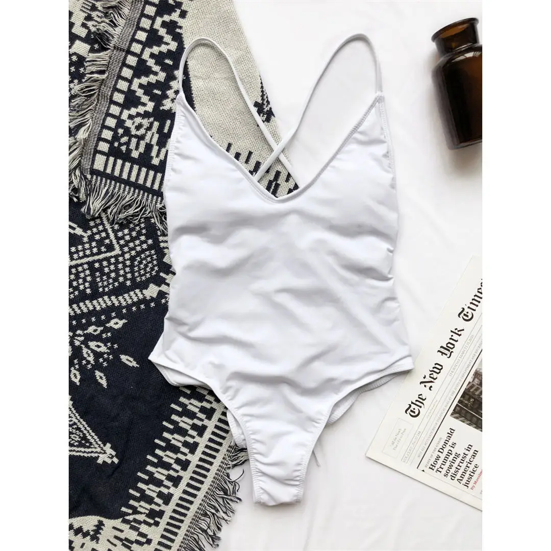 Sexy Badeanzug mit V-Ausschnitt und hoch geschnittenem Bein, der den Po betont, Damen-Badebekleidung, Badeanzug, Monokini V543 – Detail 19