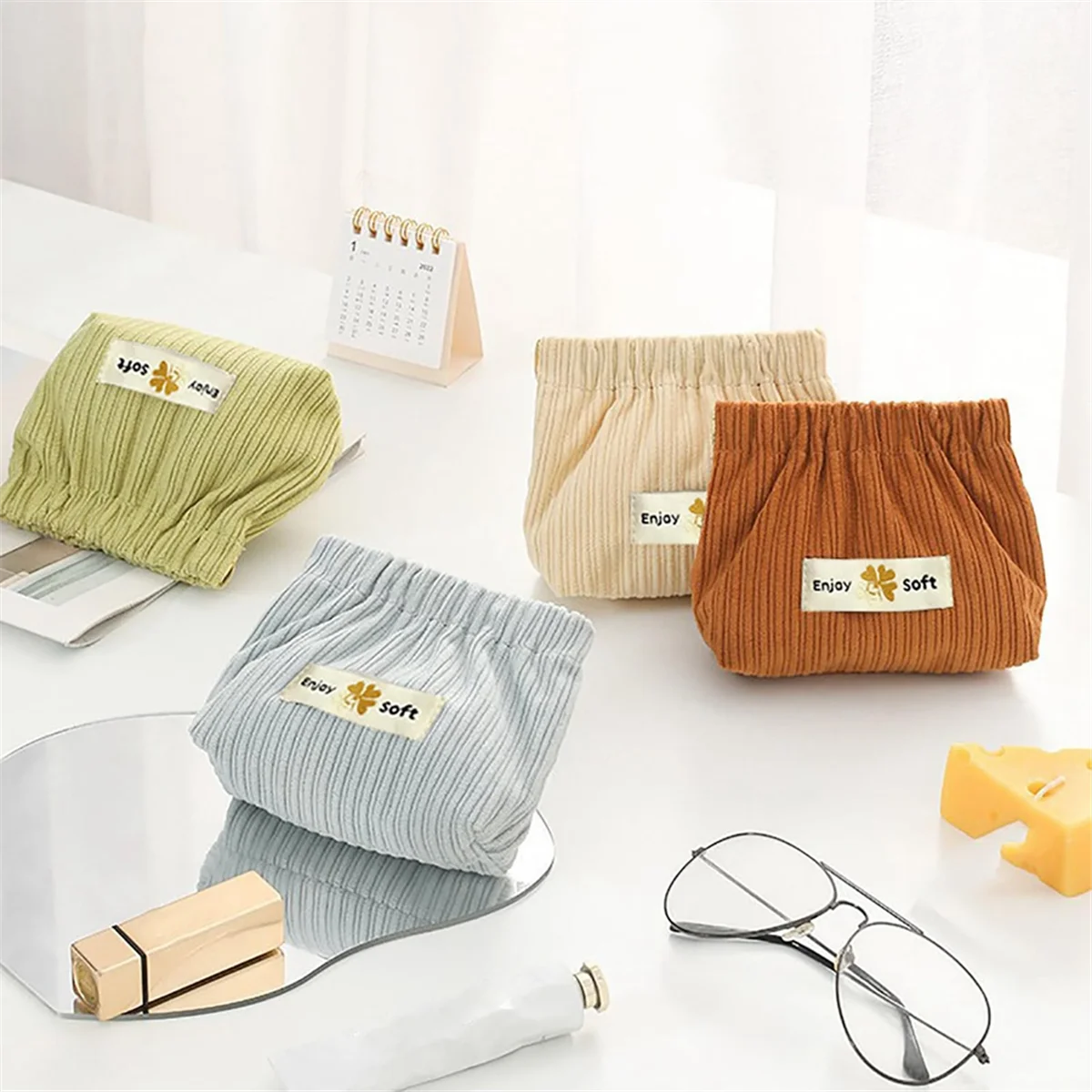 AAA87 Corduroy Storage Bag Lipstick Bag Women'S Cosmetic Bag Snap Storage Bag Automatic Closure Travel Mini Coin Purse