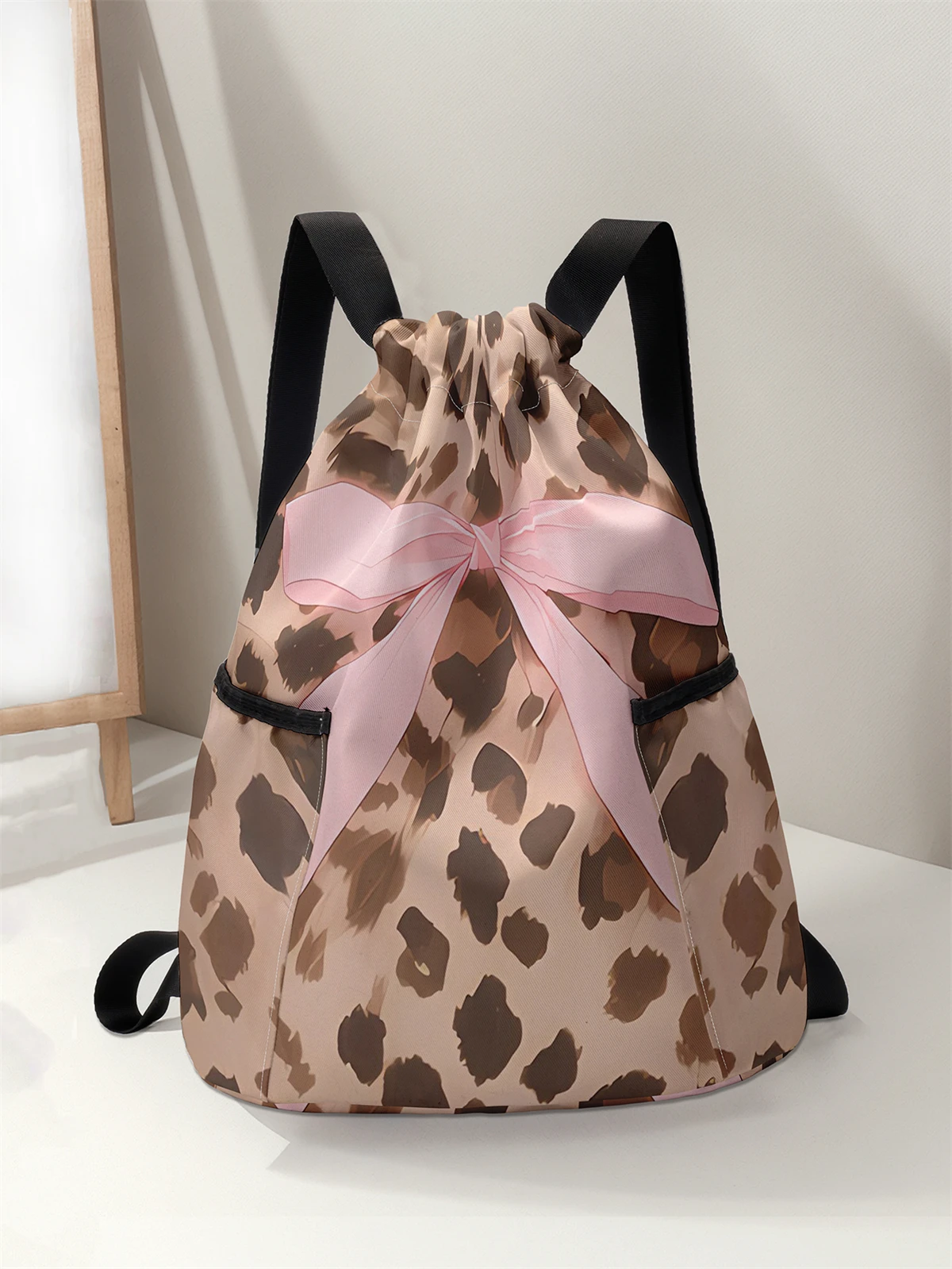 

Bow Pattern Printed Drawstring Backpack - Large Capacity Durable Fitness Bag, Adjustable Shoulder Straps, Sports Beach Backpack