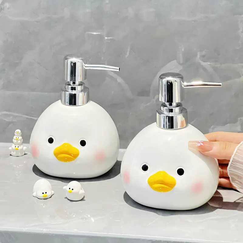 

Cartoon cute chicken lotion bottle household press bottle bathroom shower gel hand soap shampoo dispensing bottle