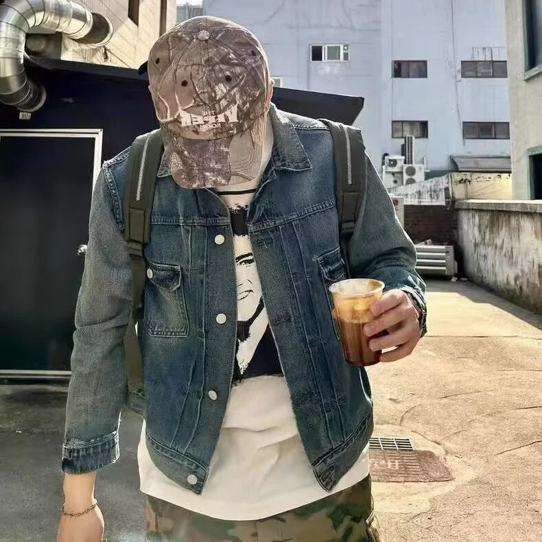 

Retro Washed Multi-Pocket Distressed Short Wide Cleanfit Denim Jacket for Men And Women Standard Fit Long Sleeve Collared Jacket
