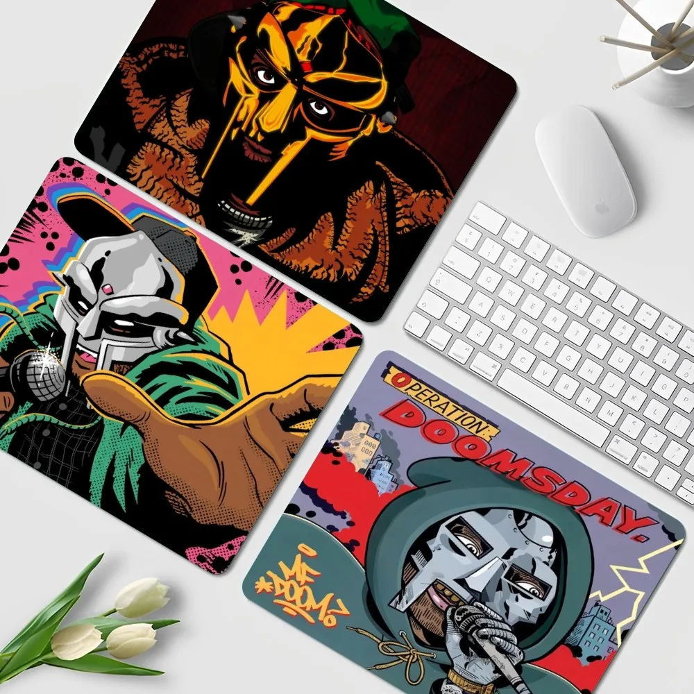 

Маленький игровой коврик для мыши MF DOOM INS Tide, игровой Настольный коврик, коврик для клавиатуры, декоративный коврик для ПК, игровой коврик для мыши