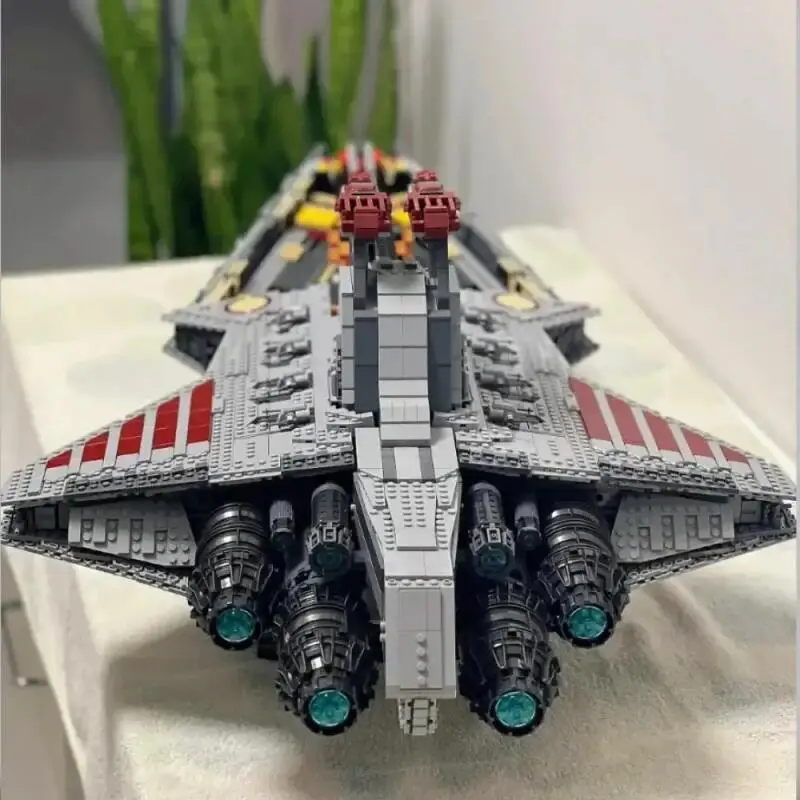 5374 Piezas Nuevo 75367 Regalos Edición Coleccionista Bloques de Construcción Venator Más Grandes, Ladrillos del Crucero de Ataque de la República para Adultos