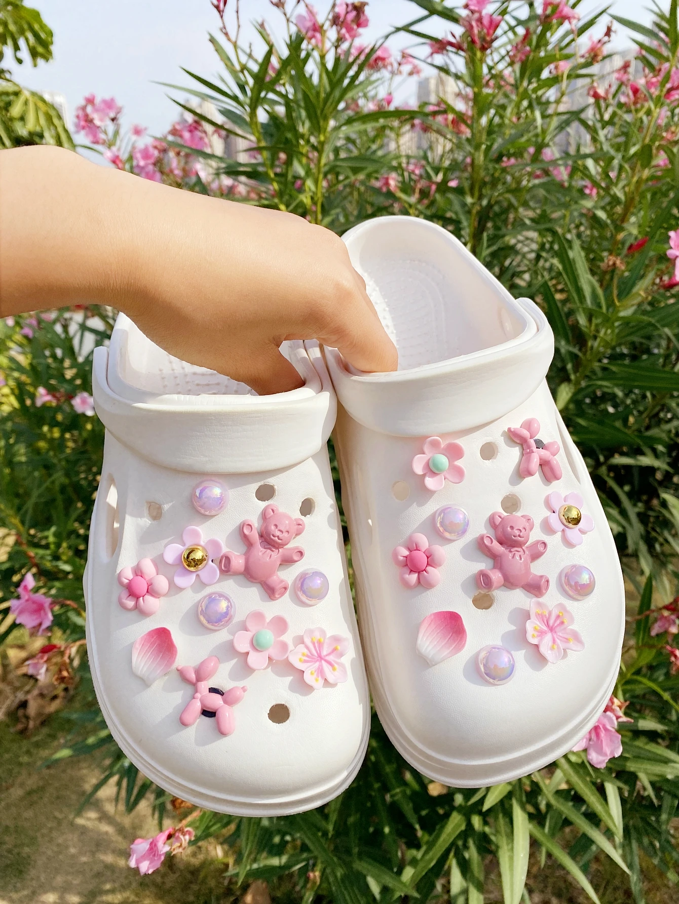 

20 украшений с пряжкой для обуви «Розовый медведь, собака, цветок и лепесток», многофункциональные аксессуары для зажимов для обуви для женских сандалий, сли