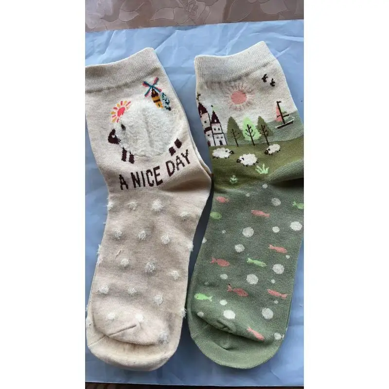 

4 Pairs Women Socks Candy Color Versatile Cotton Small Cartoon Pattern Sweat absorbent Little Popular Cheap