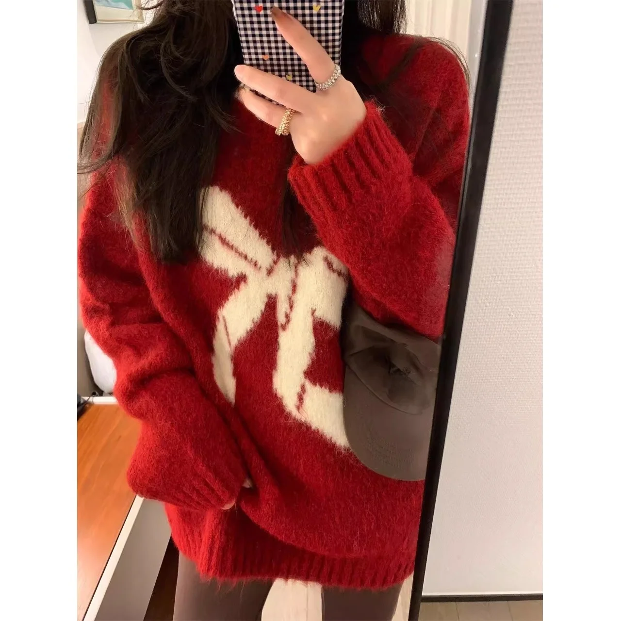 Maglione lavorato a maglia ampio da donna con nodo ricamato rotondo Ne Pullover Top morbido e accogliente con strato base per l'autunno inverno
