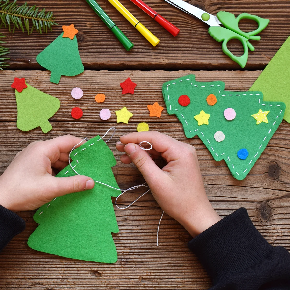 40 pezzi quadrati di tessuto in feltro artigianato fai da te artigianato in feltro colori assortiti tessuti sfocati per album da cucire