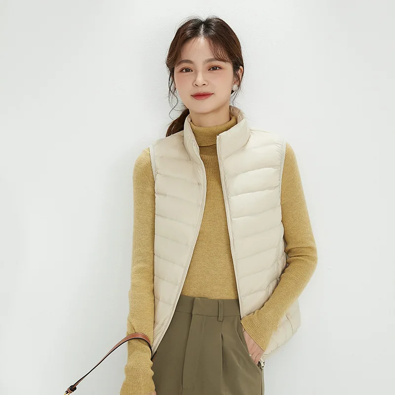 Gilet da donna leggero in piumino d'anatra Colletto alla coreana alla moda Piumino senza maniche casual da donna Capispalla invernale portatile VT-329