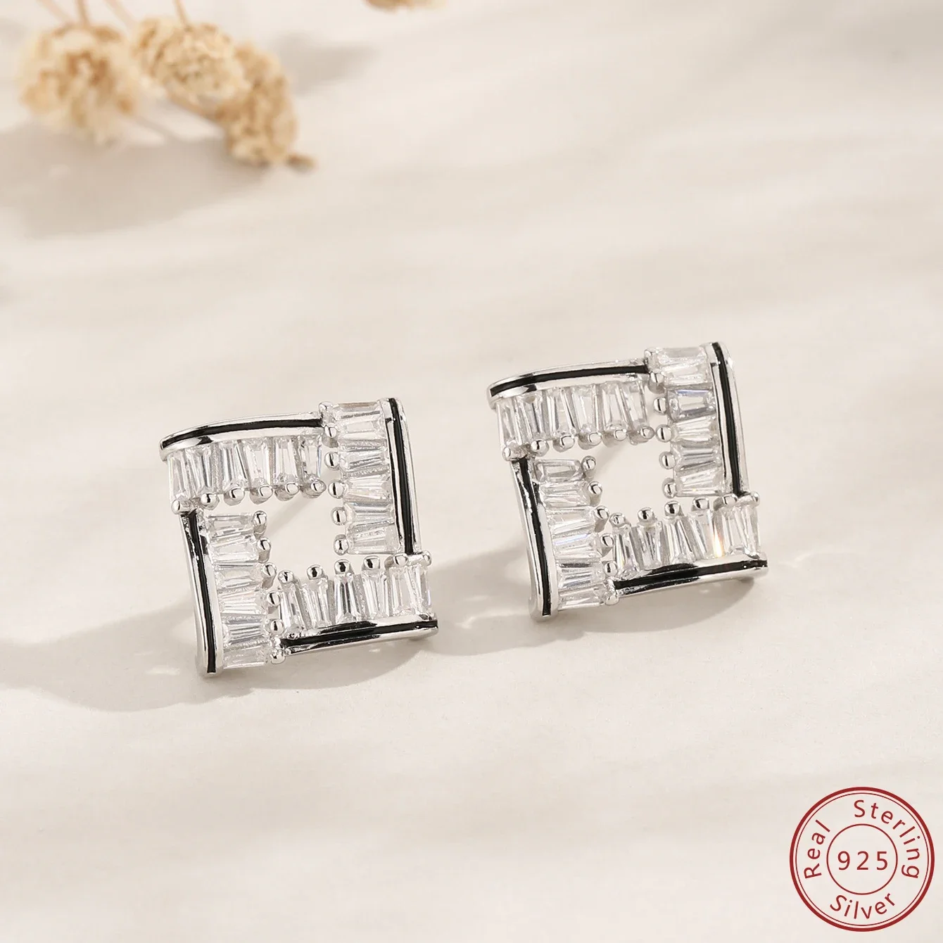 2023 Fashion New 100% 925 sterling silver Square push square earrings Zircon Women's Earrings appointment Christmas jewels Gift