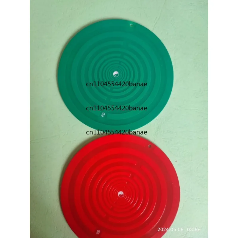 Five-element polarized energy disk, double-sided 8.1 cm, multi-wave oscillator antenna