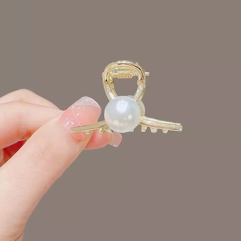 Mini Hair Clip for Women, Sweet and Fresh Pearl Hairpin, Simple Commuting Hairpin Hair Accessories for Girls