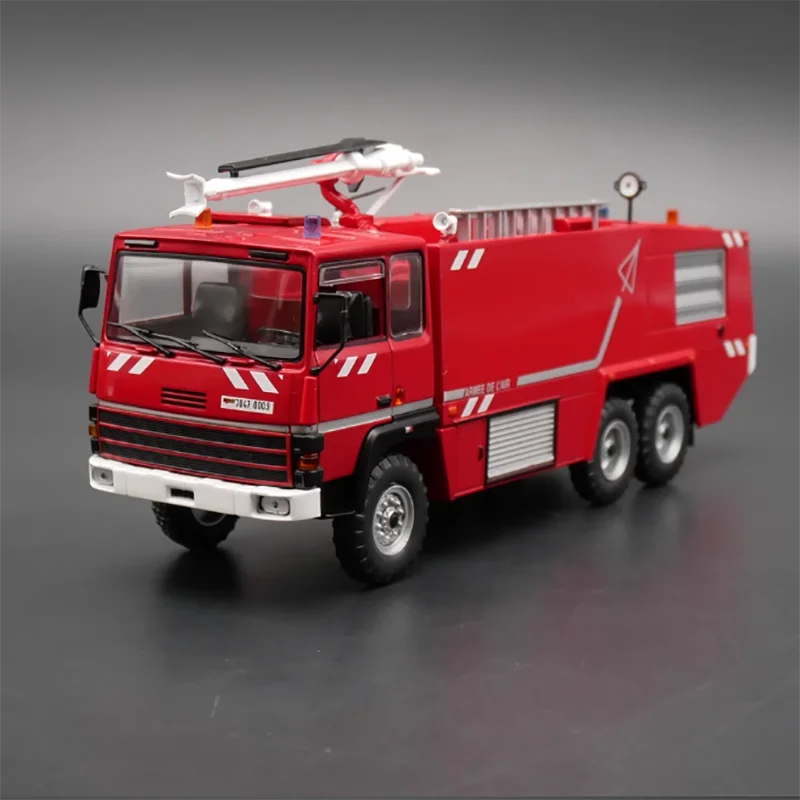 Diecast 1:43 Scale Ixo Thomas VMA 72 French Airport Fire Truck Foam Truck Alloy Vehicle Model Finished Collection Gift Toys