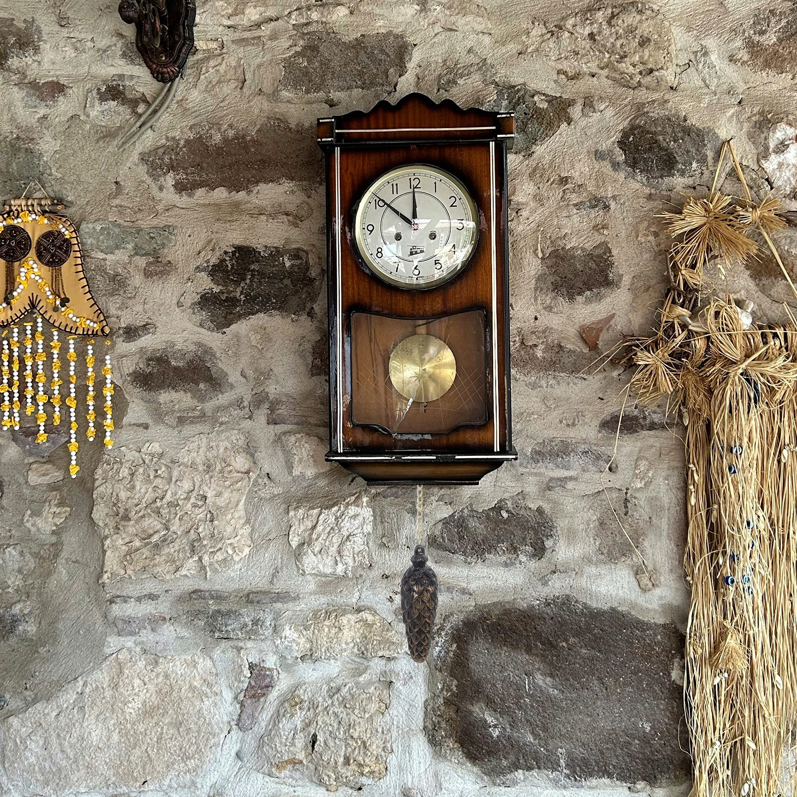 

2Pcs Cuckoo Clock Movement Decorative Hammer Vintage Wall Art for Living Room Home Office Mechanical Clock with Bird Sound