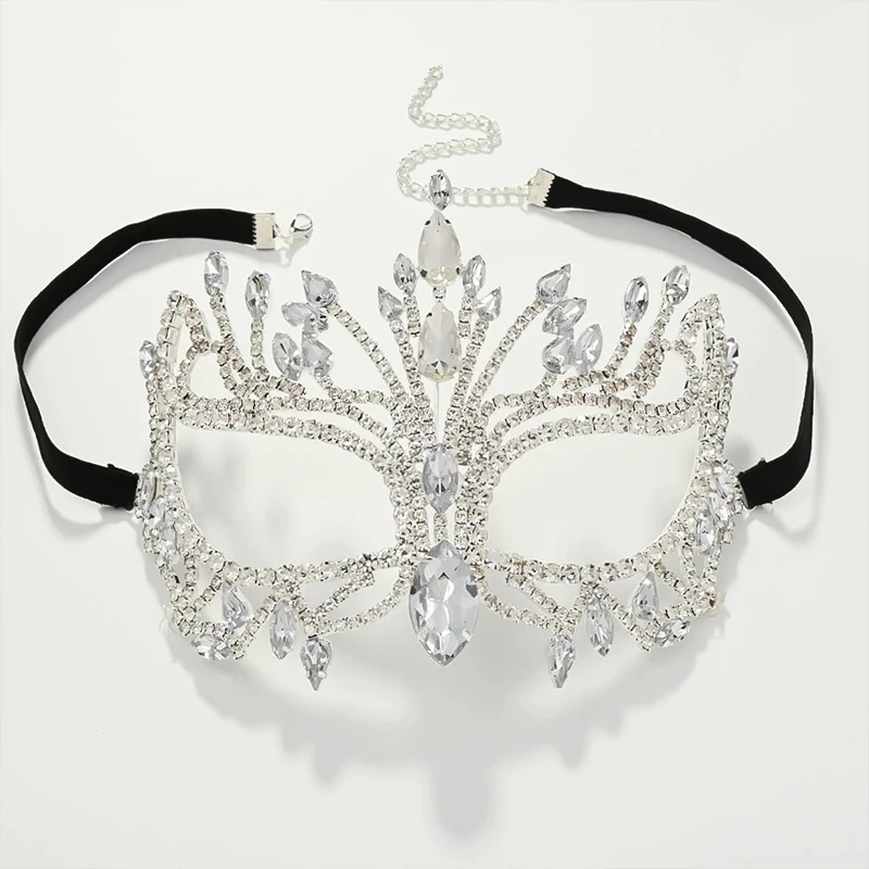 New Fashion Rhinestone Mask European and American Party Geometric Hollow Mask 2025 Halloween Ball Face Decoration Mask