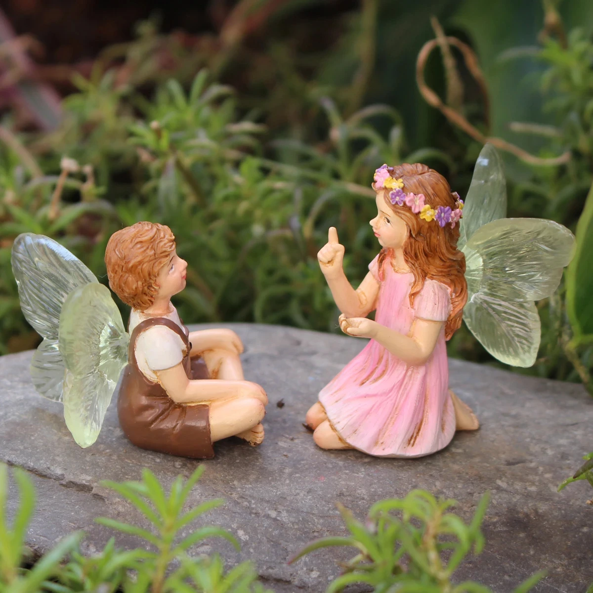 2pcs Cute Whispering Fairy Garden Resin Crafts Tabletop Ornaments,Fairy Tale Ornaments Garden Lawn Porch Courtyard Outdoor Decor