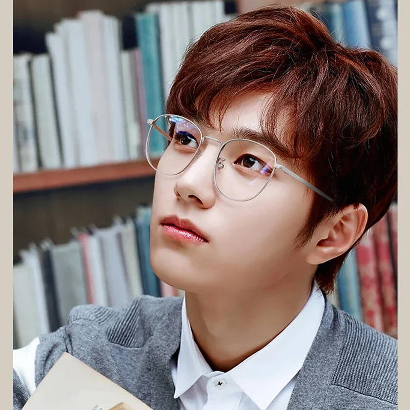 KUXA النساء الرجال النظارات الإطار التيتانيوم البيضاوي الرجعية البصرية وصفة طبية قصر النظر مد البصر خفيفة النظارات الفضة الذهب نظارات