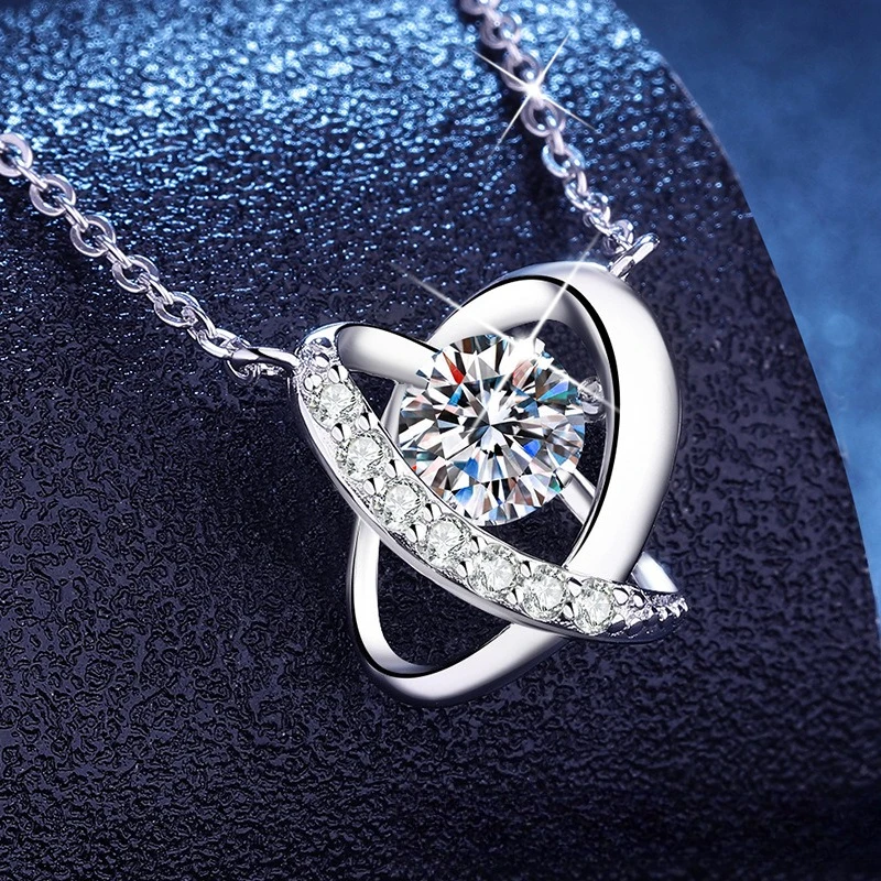 S925 الفضة الذهب الأبيض مطلي 1CT D اللون مويسانيتي فراشة أناقة تنوعا قلادة قلادة للنساء، مجوهرات رائعة.