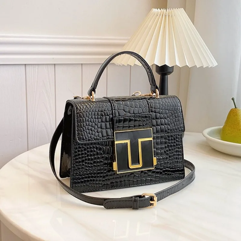 

Luxury Experience Designer Diaper Bag For Women Elegant Leather Tote Stylish Crossbody Bag Unboxing Joy