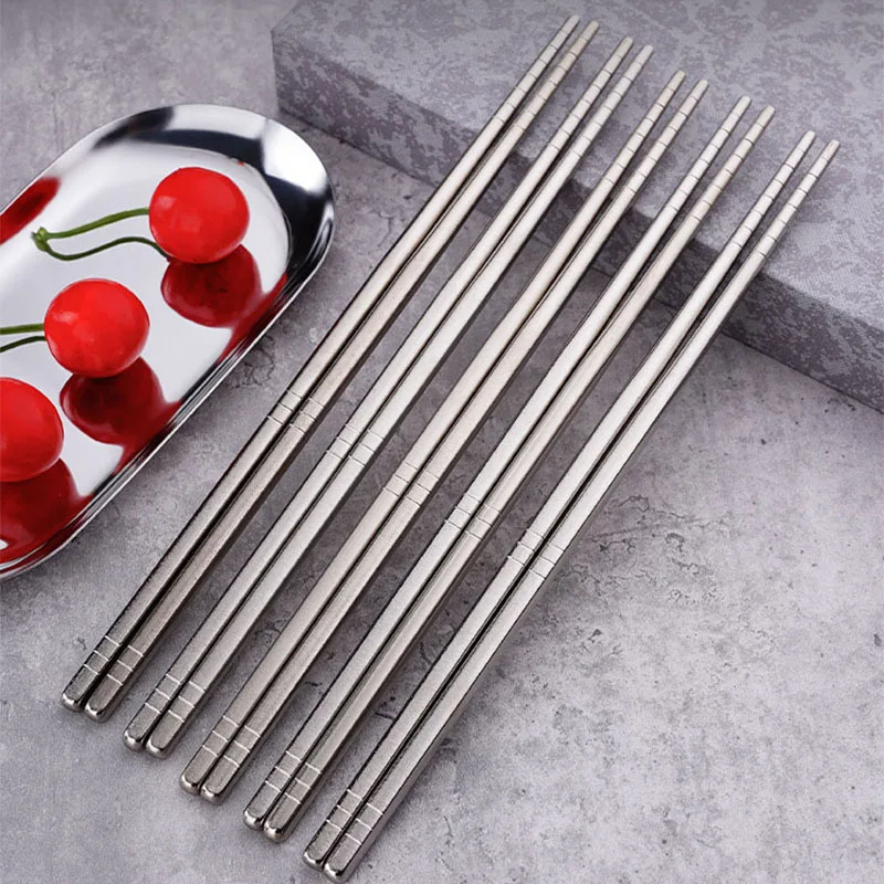 5 قطعة 23 سنتيمتر عيدان تناول الطعام التيتانيوم خفيفة الوزن دائم عيدان أدوات المائدة المنزلية في الهواء الطلق التخييم أطباق عيدان تناول الطعام التيتانيوم النقي