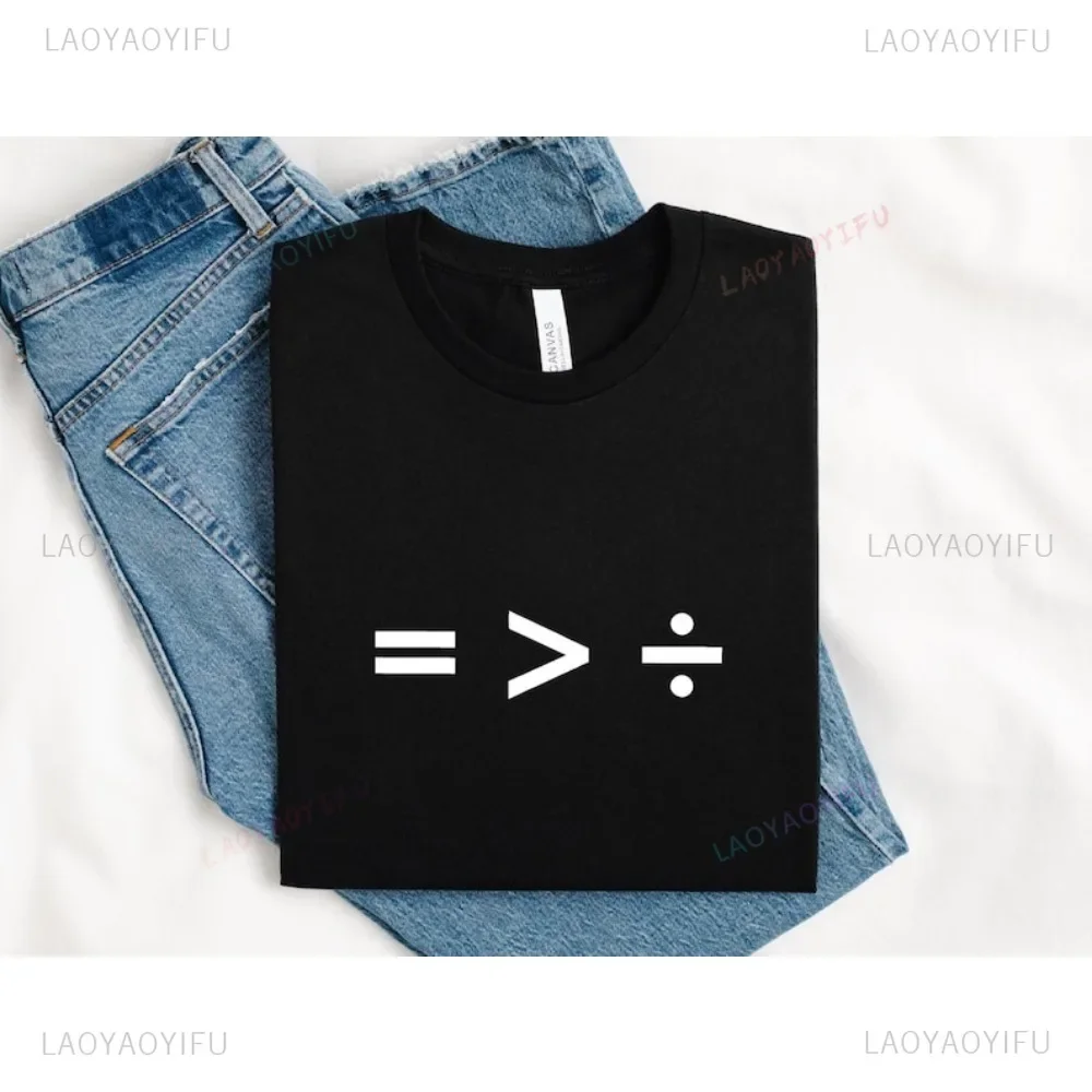 Equal Score Leads To Greater Division Support Immigration Support DEI T-shirt Casual Fashion Loose Harajuku Streetwear Man Tees