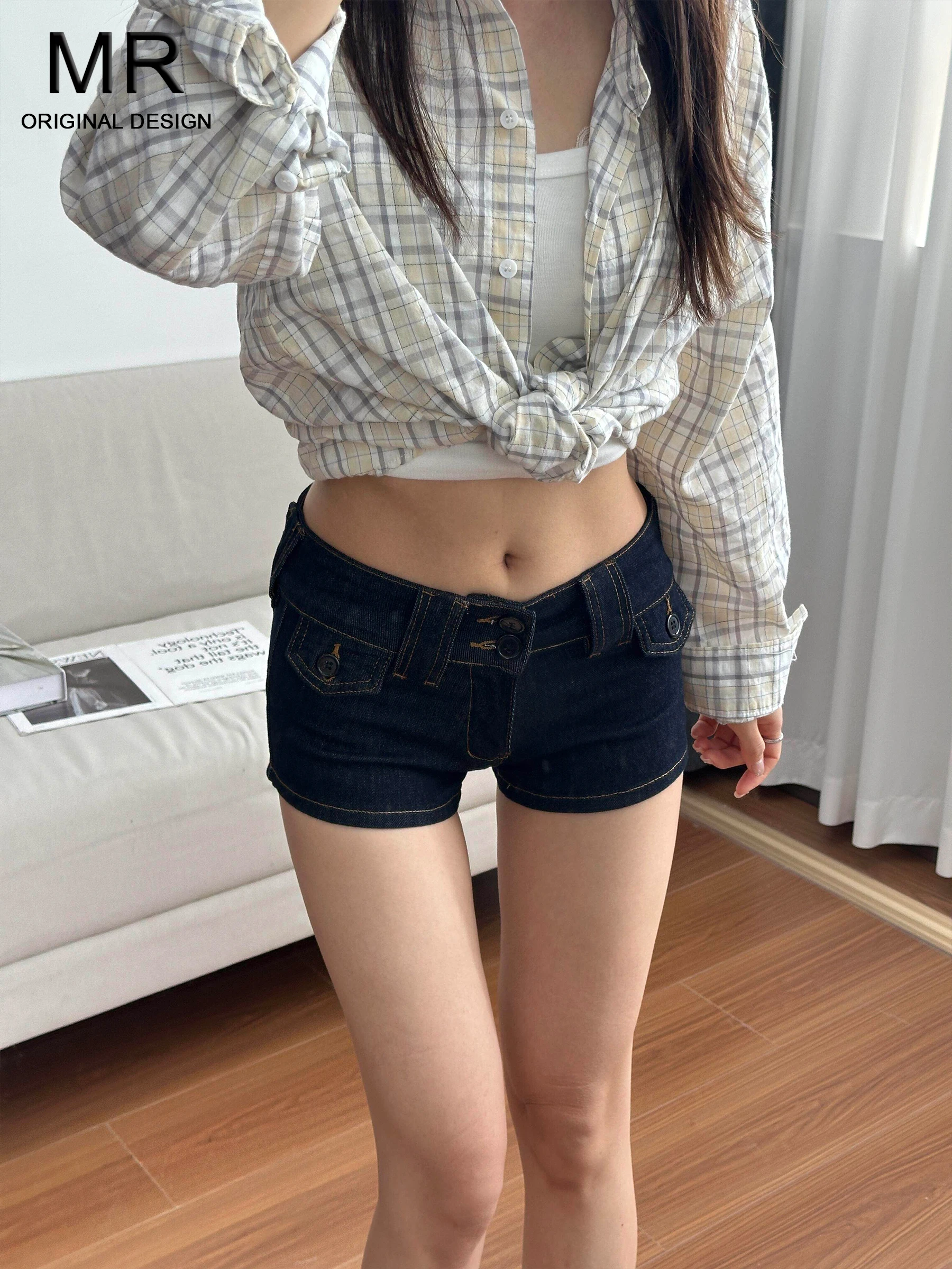 

Retro Korean Style High Waist A-Line Denim Shorts Women's Summer Slimming High-Rise Hot Pants Casual Loose Fit Light Blue