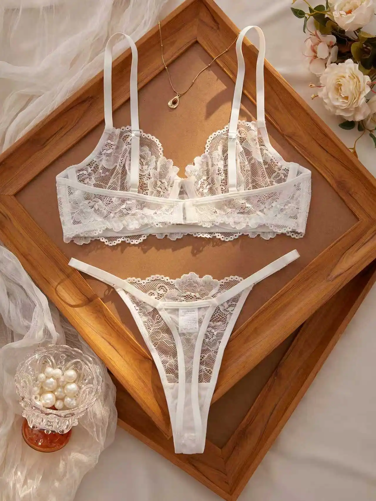 Sexy Spitzen-Blumen-Unterwäsche-Set Damen Ultra-Dünnes BH-Set 2-teiliges BH- und Höschen-Set für Damen. – Detail 7